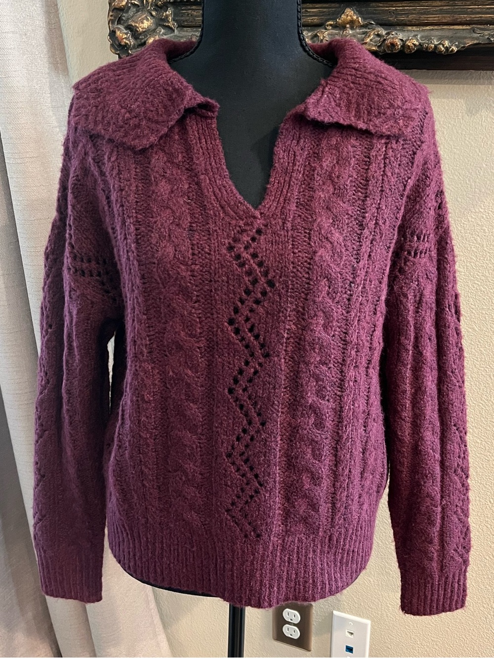 Women’s Textured Cable-Knit Pointelle Polo V-Neck Wool Blend Sweater in Plum NWT